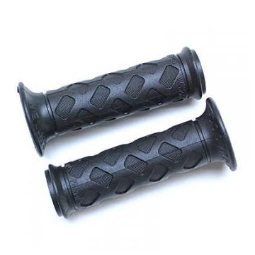 Markolat utcai PG789 robogó Progrip