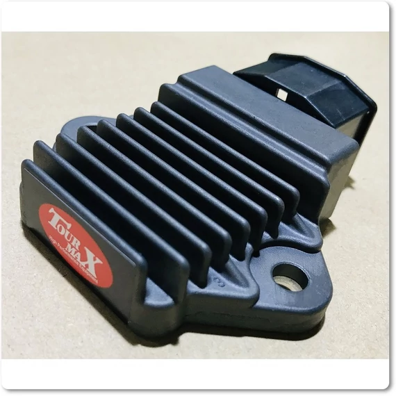 Feszültség szabályzó Honda 107